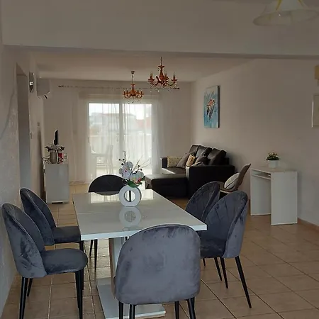 Nissi Golden Sands Sea View 2 Bedroom * Ajía Nápa