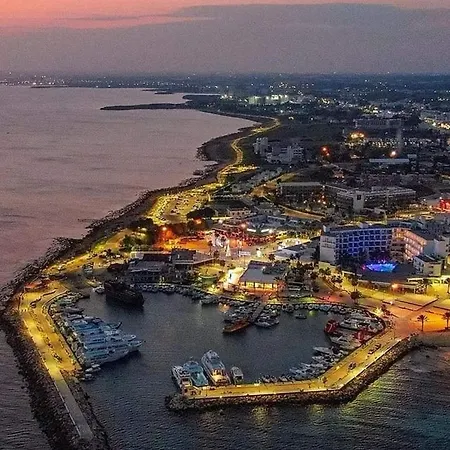 Nissi Golden Sands Sea View 2 Bedroom شقة *