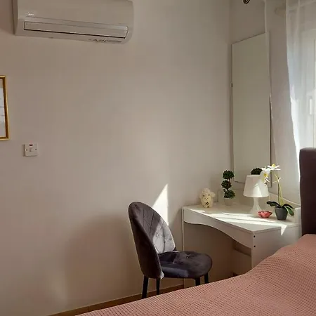 Apartman Nissi Golden Sands Sea View 2 Bedroom *
