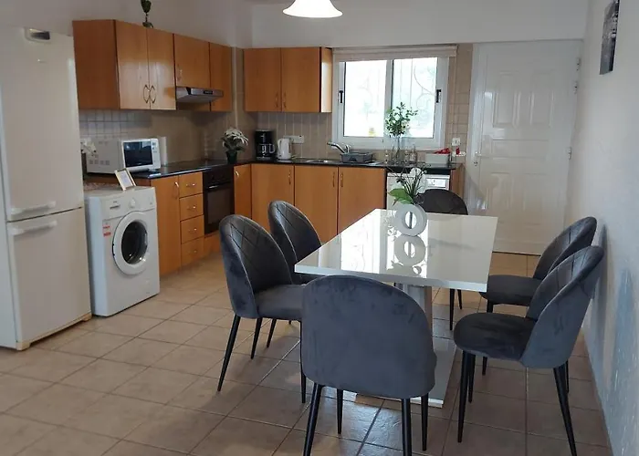 Nissi Golden Sands Sea View 2 Bedroom Apartmán *