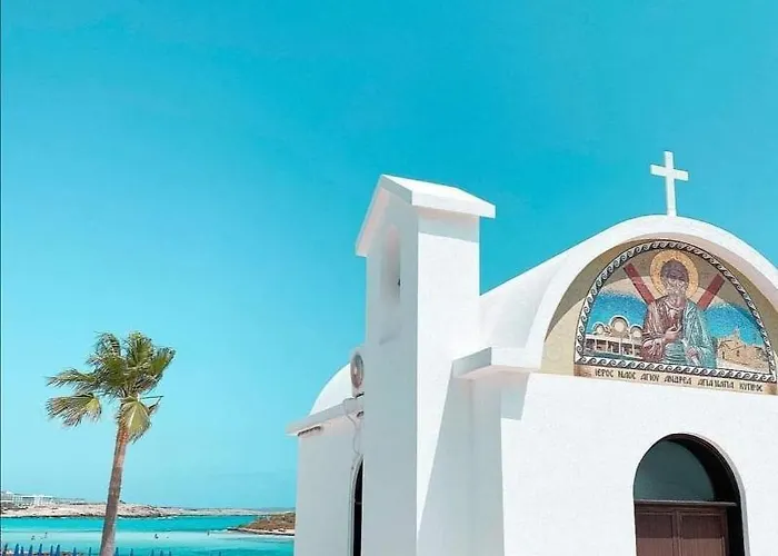 Nissi Golden Sands Sea View 2 Bedroom *